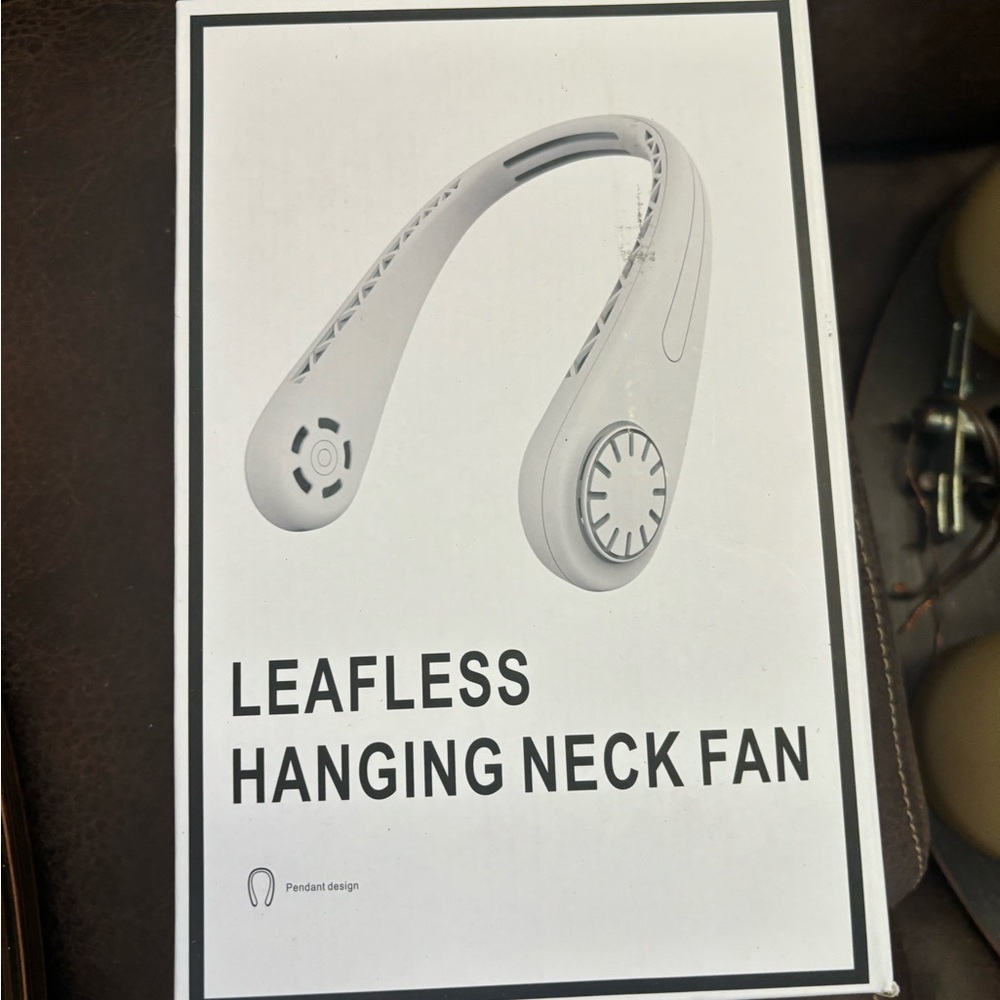 Leafless Hanging Neck Fan